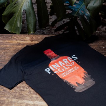 Remera Kaboa con estampa...